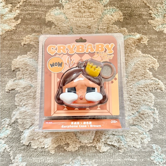 POP MART CRYBABY Shiny Shiny Series Keychain Earphone Case - Brown Gold Crown
